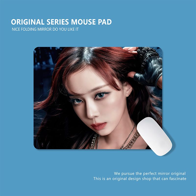 エアスパスフィギュア クリエイティブ応援グッズ マウスパッド - Gaming Desk Mat のレビューと価格