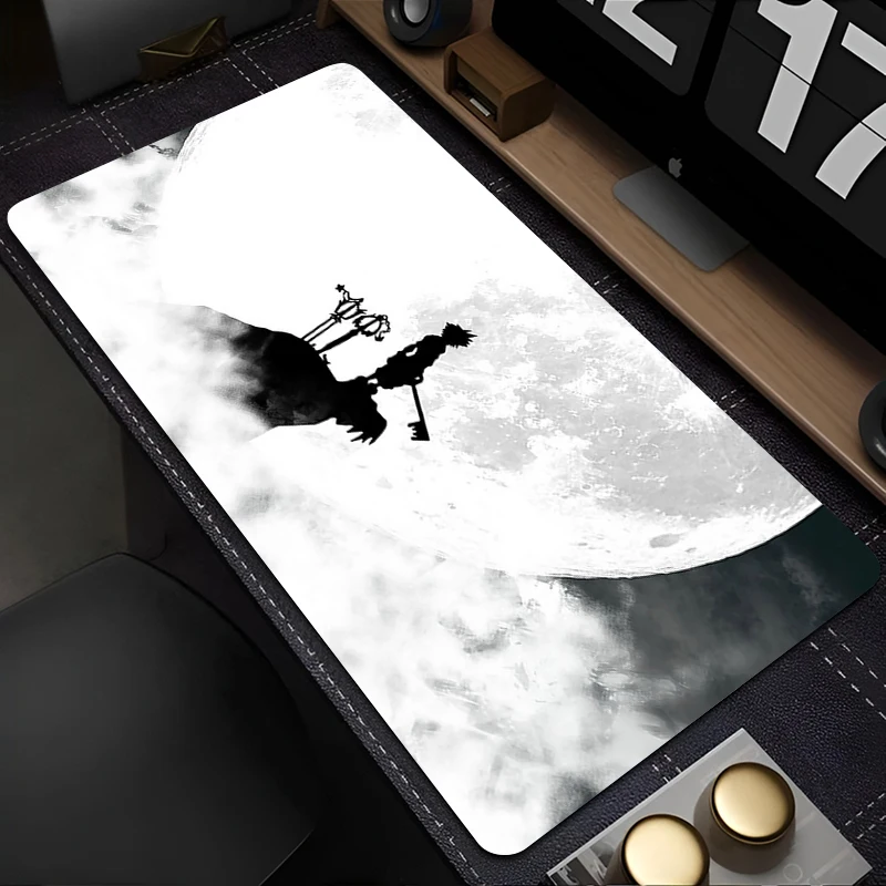 黒と白のアニメデスクトップマットオフィス PC ゲームアクセ - Pc Gaming White のレビューと価格